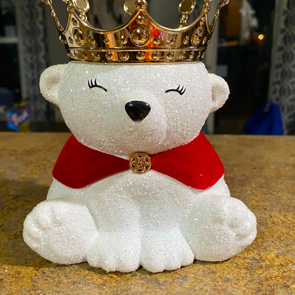 White glittery polar bear for single wick holder- polar bear from 2021 Christmas